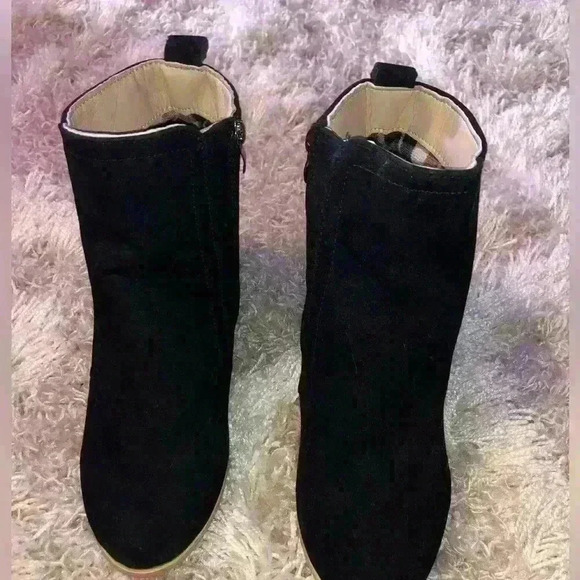 black velvet style boot with heel size 40 - Picture 2 of 10